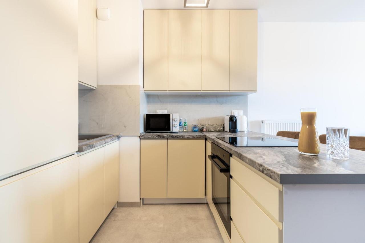Lotte Apartment - Parking Podziemny, Osiedle Strzezone Гливице Екстериор снимка